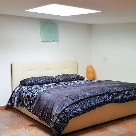 Apartman Sunlight Attic/mansarda Marino